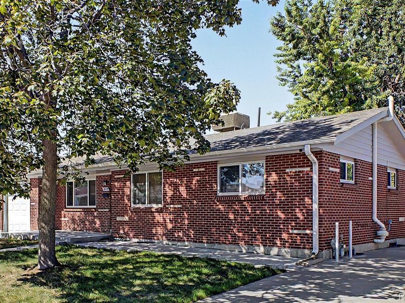 2145 S Fenton Street, Denver CO 80227