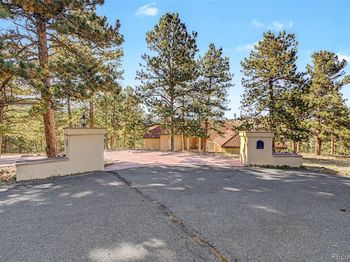 935 Castle Ridge Road