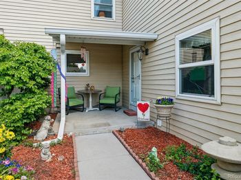 2446 S Vaughn Way