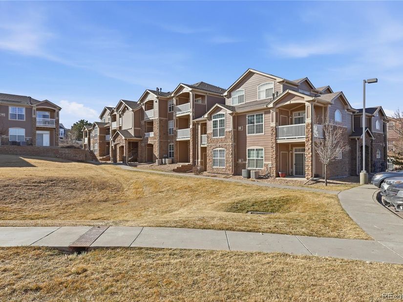 7440 S Blackhawk Street 14305, Englewood CO 80112