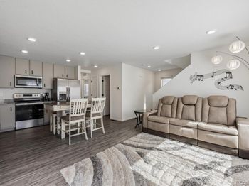 18222 E 51st Place