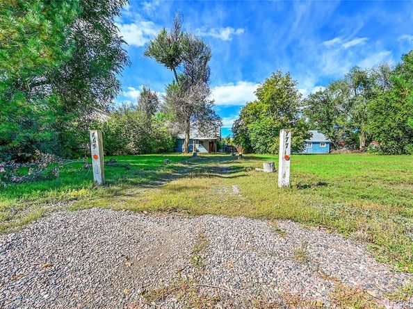 765 Emerald Lane, Lakewood CO 80214