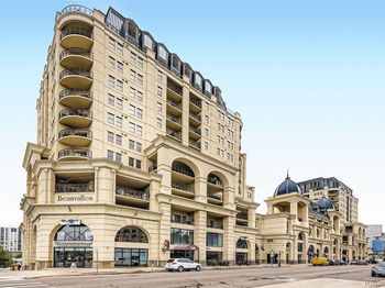 925 N Lincoln Street