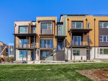 2547 Trail Lane