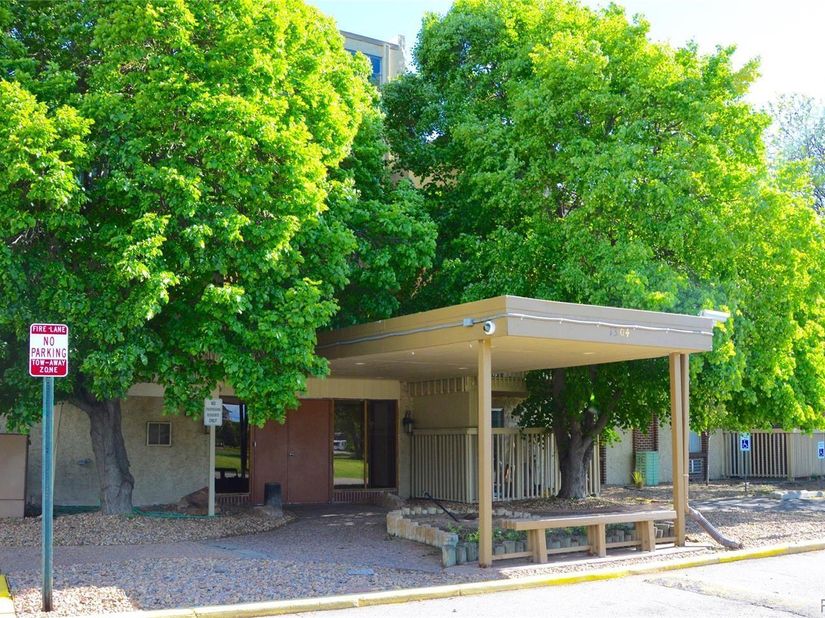 1304 S Parker Road 240, Denver CO 80231