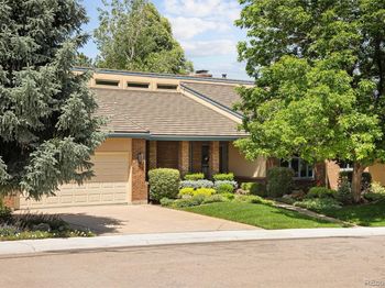 9561 E Lake Circle