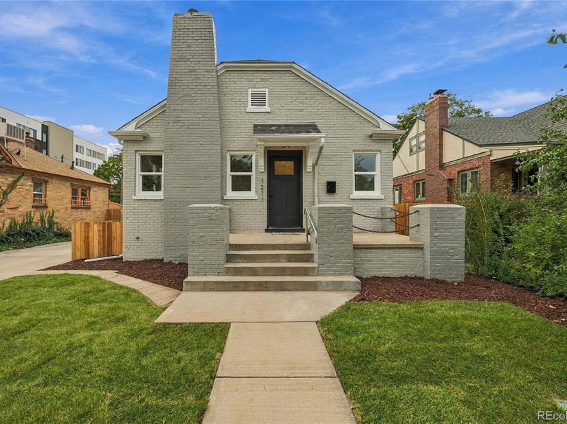 1211 Bellaire Street, Denver CO 80220
