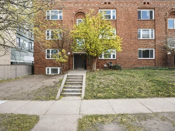 1422 N Downing Street