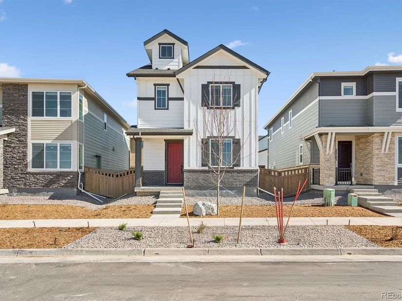 22695 E 47th Avenue, Aurora CO 80019