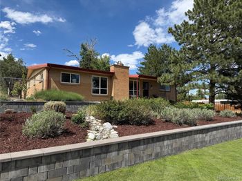 10105 W 17th Place
