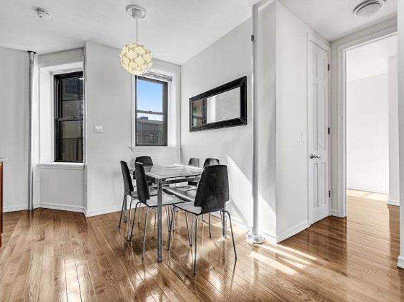 21-05 33rd Street 5D, Queens NY 11105