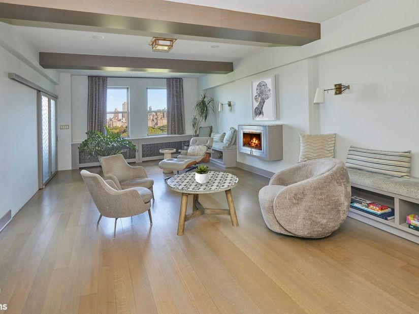 65 Central Park W 16C, New York NY 10023