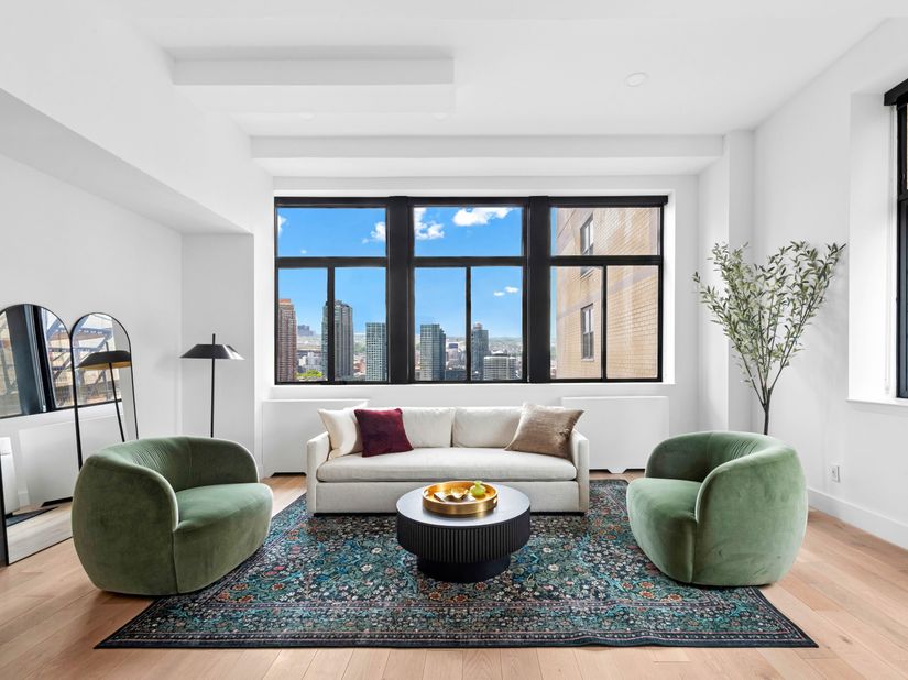 310 East 46th Street 24H, New York NY 10017