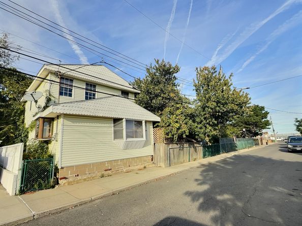 815 Walton Road, Queens NY 11693