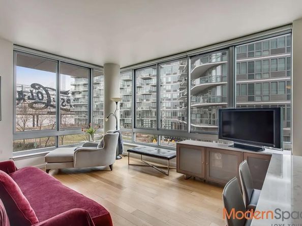 46-30 Center Boulevard 203, Queens NY 11109