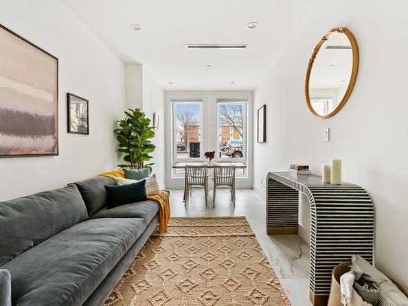 122 Palmetto Street 1L, Brooklyn NY 11221