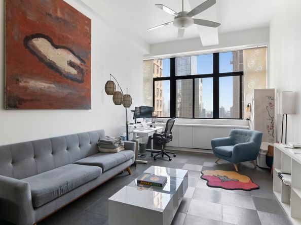 310 East 46th Street 18K, New York NY 10017