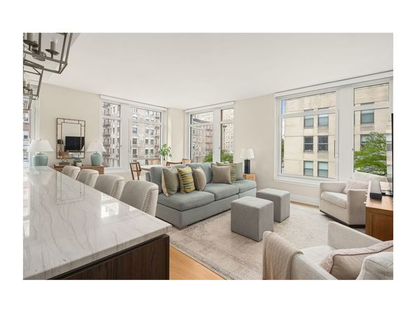 218 West 103rd Street 4E, New York NY 10025
