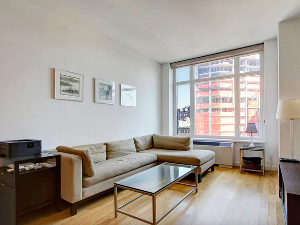 325 Fifth Avenue 24F, New York NY 10016