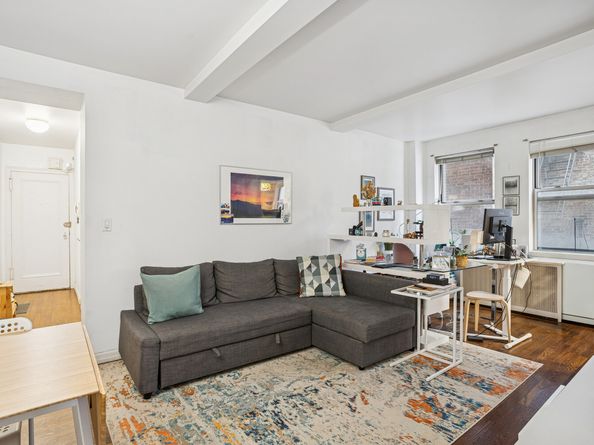 333 East 43rd Street 410, New York NY 10017