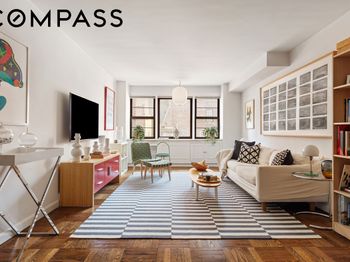 39 Gramercy Park N