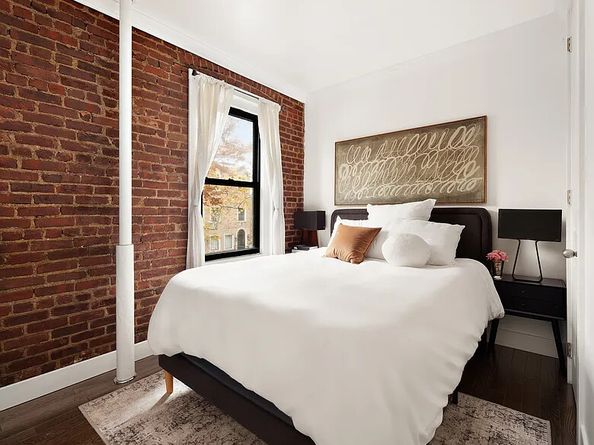 21-06 35th Street 5, Queens NY 11105