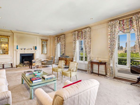 2 East 70th Street 10A, New York NY 10021