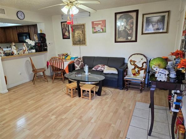 9801  Walnut Street  102, Dallas Texas 75243