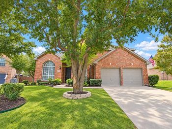 1105  Bur Oak Drive 