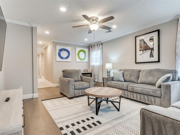 4806 W University Boulevard , Dallas Texas 75209