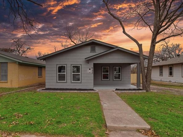 933 E Ramsey Avenue , Fort Worth Texas 76104