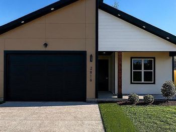 2816  Pennsylvania Avenue 