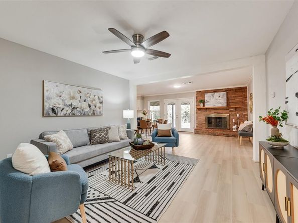 1910  Wildwood Drive , Grand Prairie Texas 75050