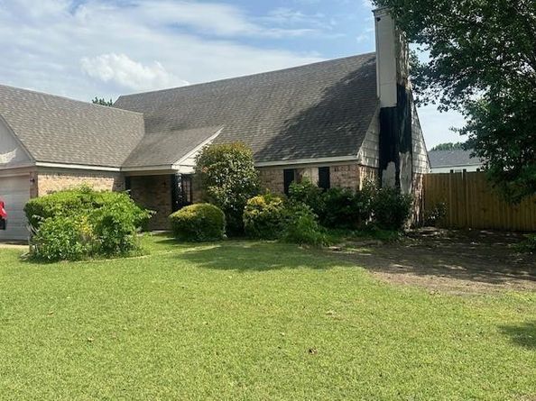 1600  Crimson Court , Arlington Texas 76018