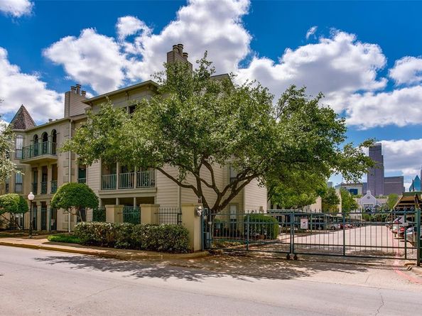 3105  San Jacinto Street  217, Dallas Texas 75204