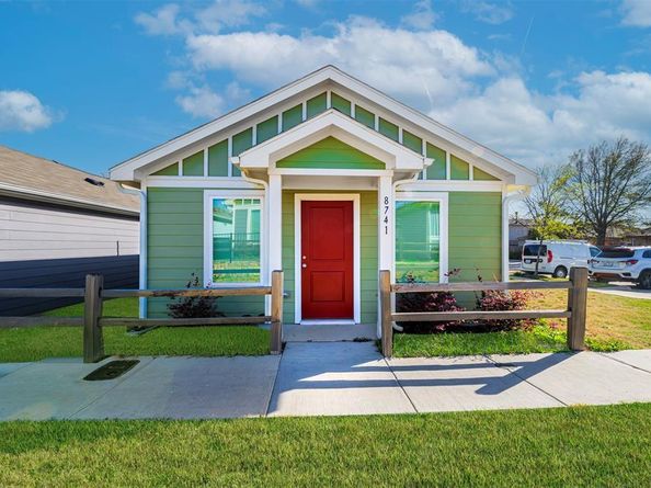 8741  Cottage Creek Drive , Fort Worth Texas 76123