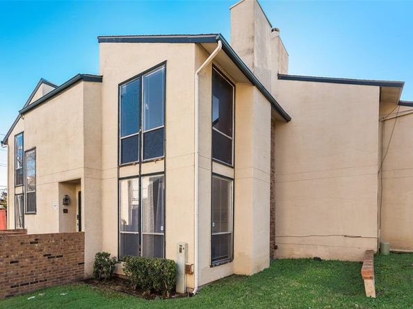7135  Fair Oaks Avenue  21, Dallas Texas 75231