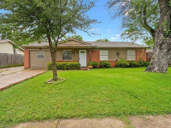 15138  Marsha Drive , Balch Springs Texas 75180