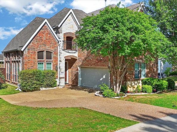 8708  Rugby Road , Irving Texas 75063