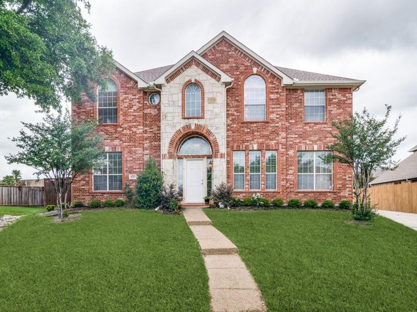 4317  Sea View Drive , Garland Texas 75043