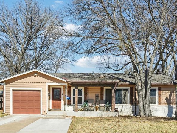 2904  Creston Avenue , Fort Worth Texas 76133