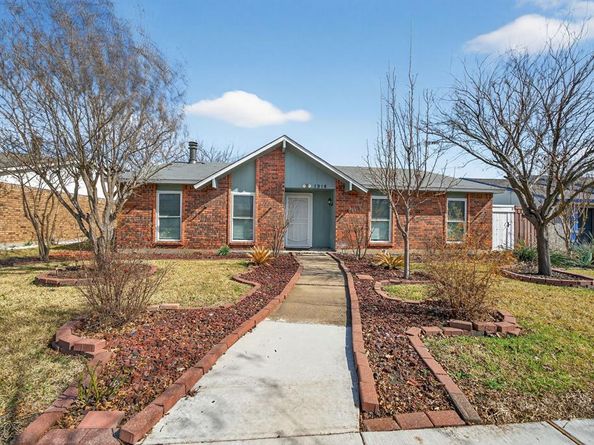1918  Lamont Drive , Garland Texas 75040