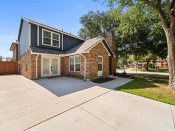800  Spicewood Court 