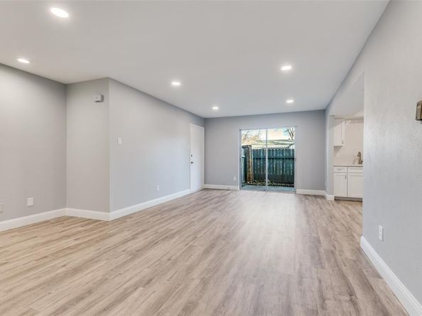 5033  Cedar Springs Road  103, Dallas Texas 75235