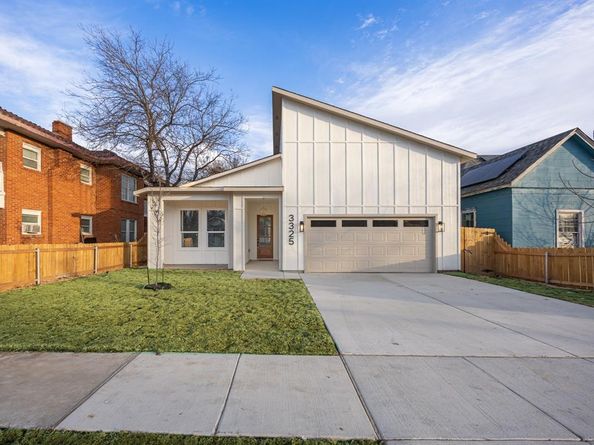 3325  Avenue G  , Fort Worth Texas 76105