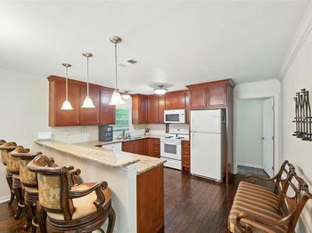 5016  Thompson Terrace 