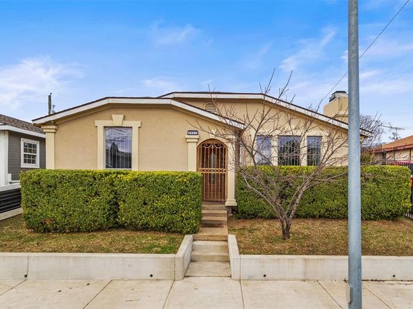 9957  Cedar Mountain Circle , Dallas Texas 75217