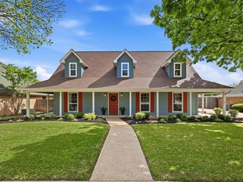 613  Evergreen Drive 