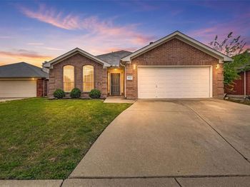 7424  Lake Front Trail 