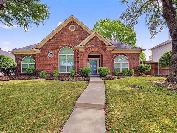 5618  Allen Lane , Rowlett Texas 75088